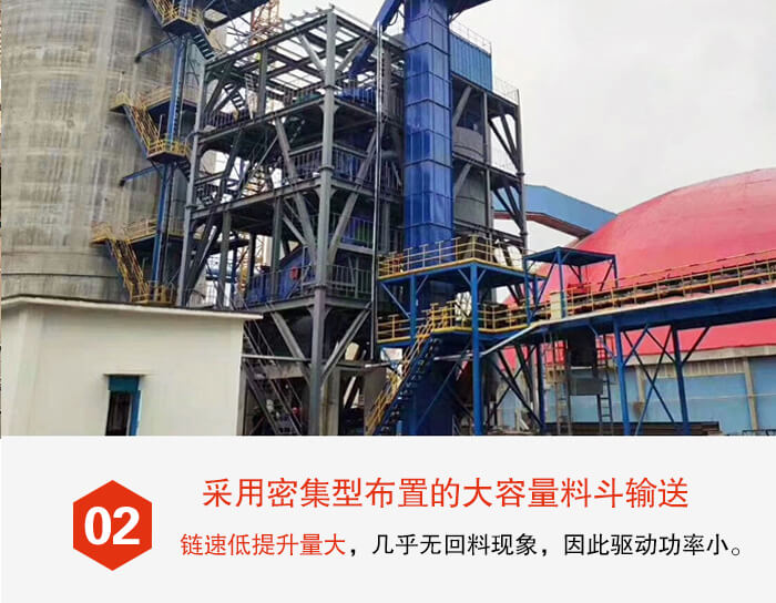 鬥式提升機料鬥的排列比較緊密可以防止回料現象的出現。